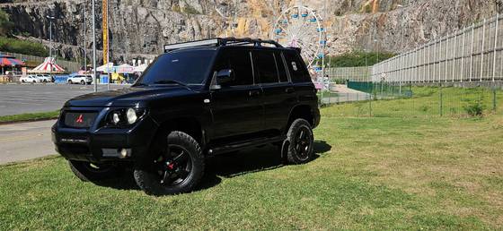 MITSUBISHI PAJERO TR4 2.0 4X4 16V 131CV GASOLINA 4P MANUAL